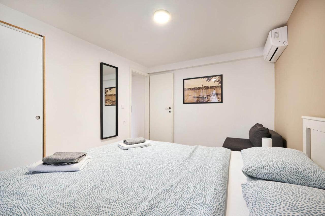 Lina Apartments อูมัค ภายนอก รูปภาพ